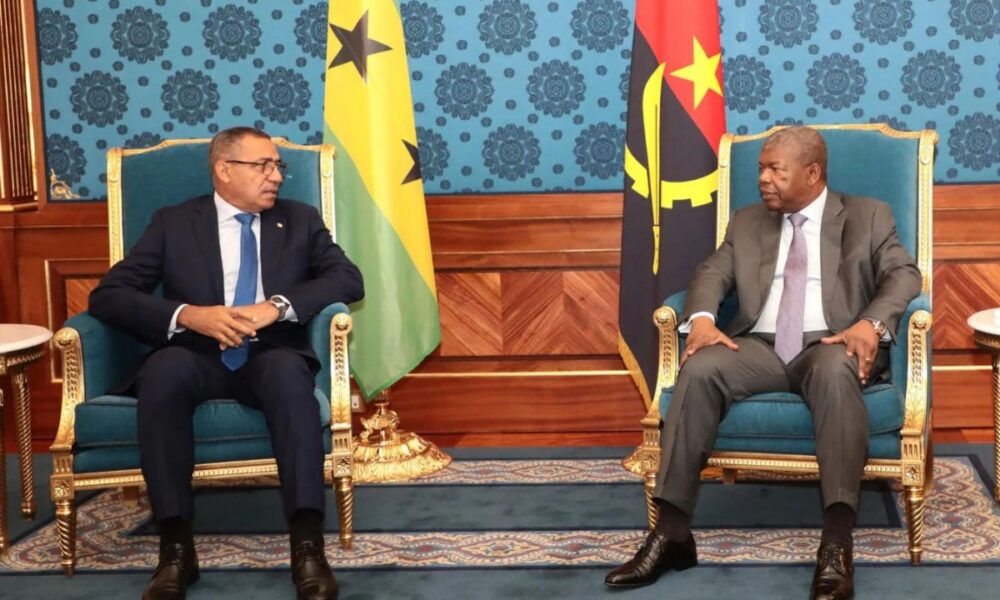 João Lourenço felicita Carlos Vila Nova pela vitória eleitoral em São Tomé e Príncipe